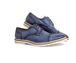 Lace up branded leather shoe for men